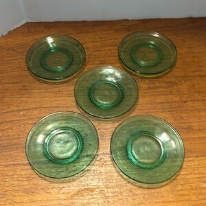 Vintage Arko Agate marked green depression uranium glass child 5 tea set plates